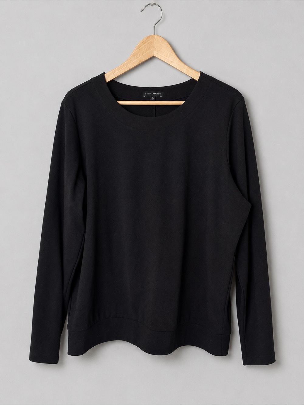Universal Standard Black Long Sleeve Knit Top Minimalist Capsule Wardrobe Size S